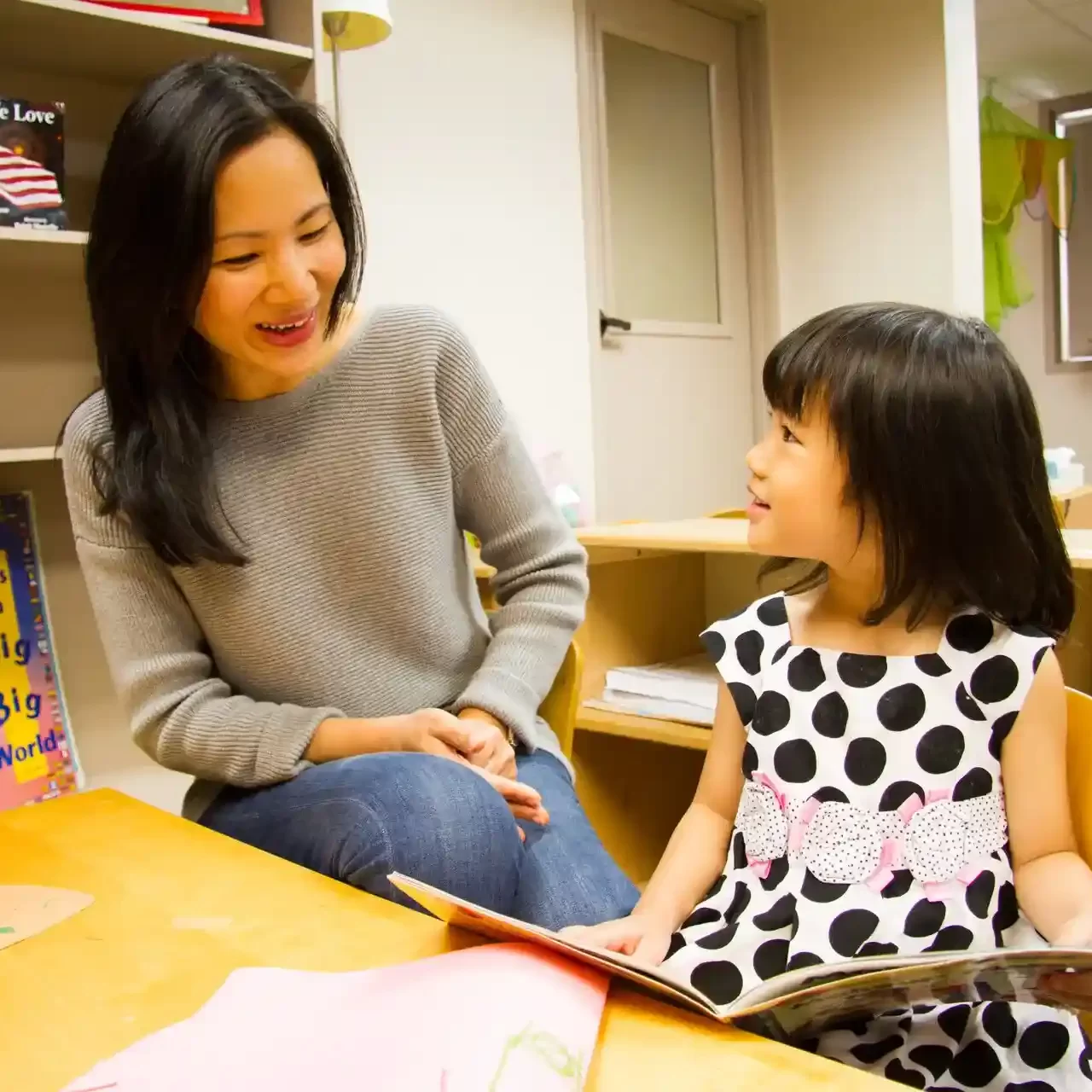 Building Your Child's Bilingual Skills (1) Building Your Child's Bilingual Skills (1)